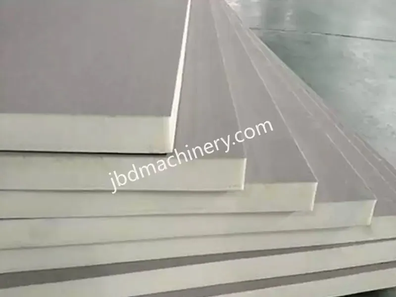 Линия для производства однослойных и многослойных соэкструзионных листов из ПЭ, ПП, АБС, ПС, ПММА, АСА, УПС (13)