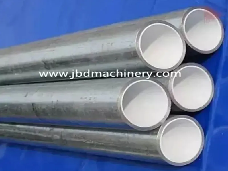 Машина для изготовления стальных труб с полиэтиленовым покрытием Машина для изготовления стальных труб с пластиковой футеровкой (8)