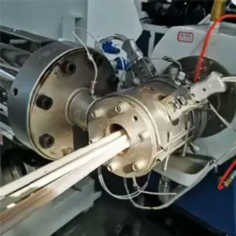 Оборудование для изготовления защитных труб для кабелей связи типа COD из ПЭВП (6)