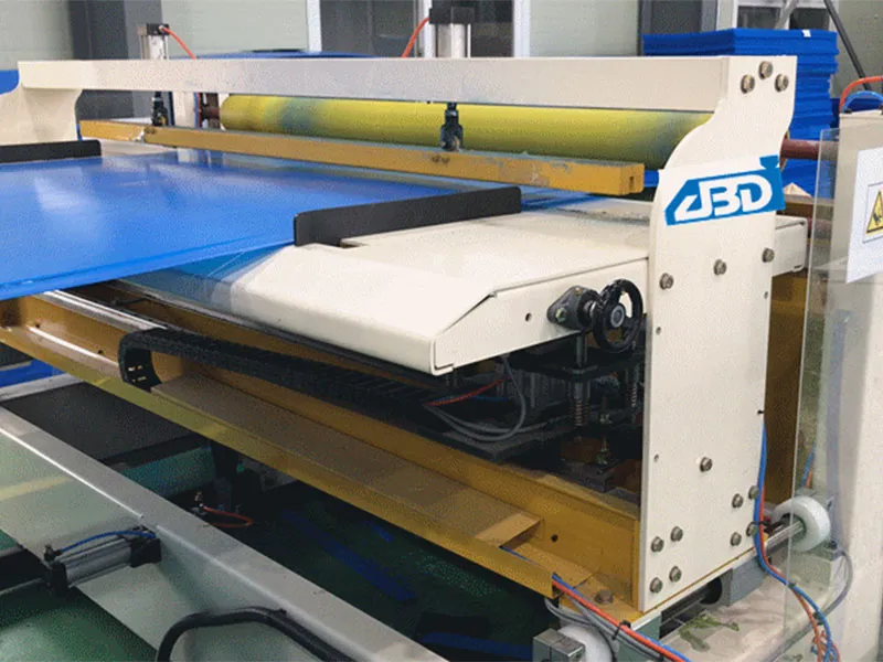 Производственная линия сотовых панелей из ПП (6)